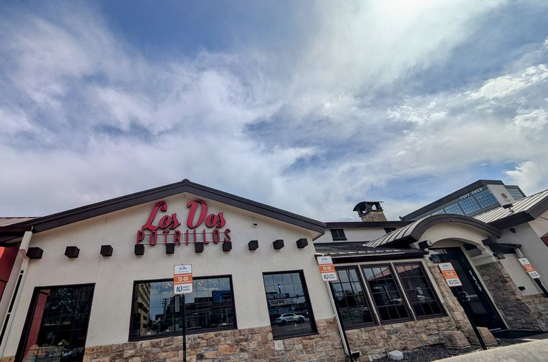 Los Dos Potrillos (Denver metro)