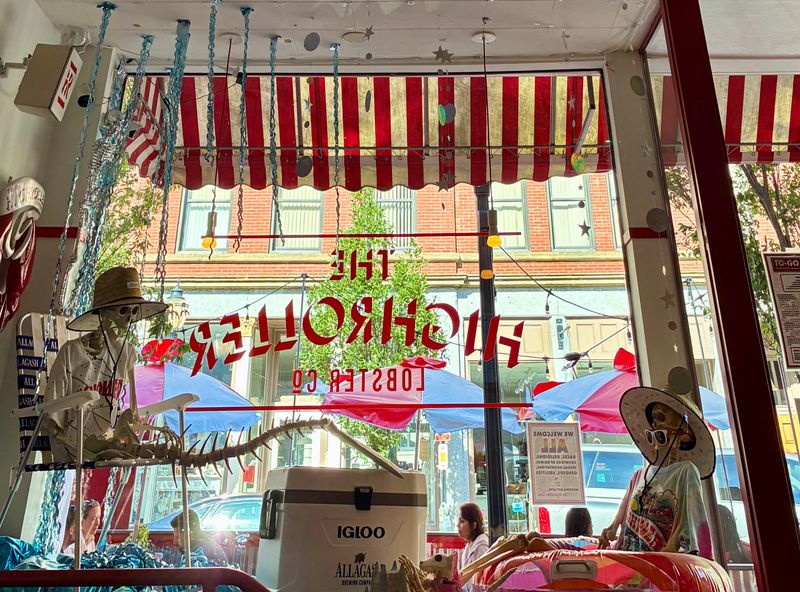 When To Go and Hours