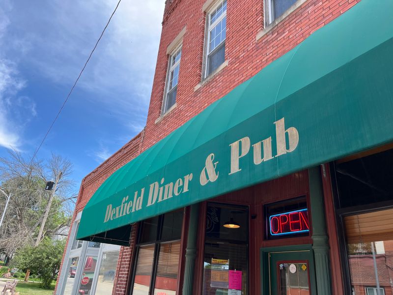 Dexfield Diner & Pub - Redfield (Surprise pick)