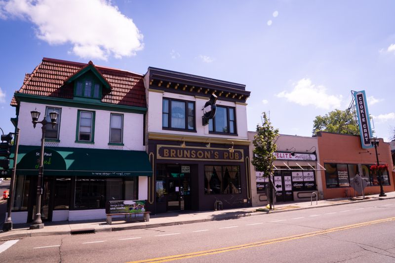 Brunson's Pub (St. Paul)
