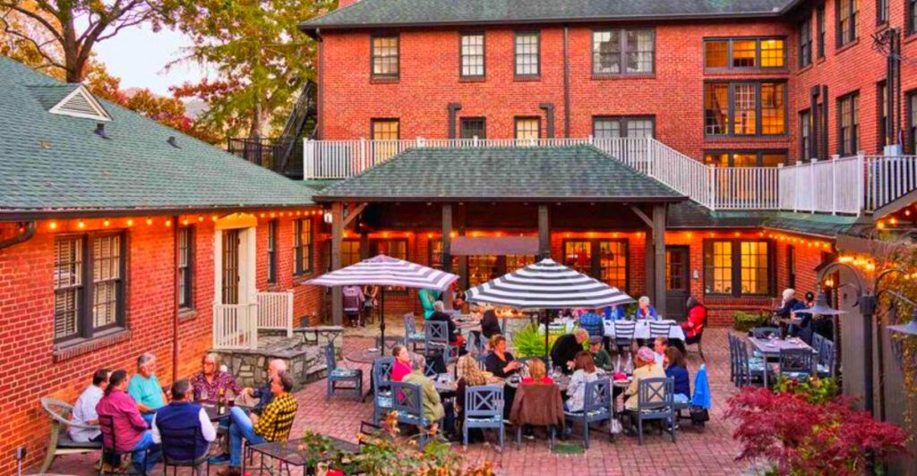 The Appalachian Retreat Where Everyone’s Disappearing To