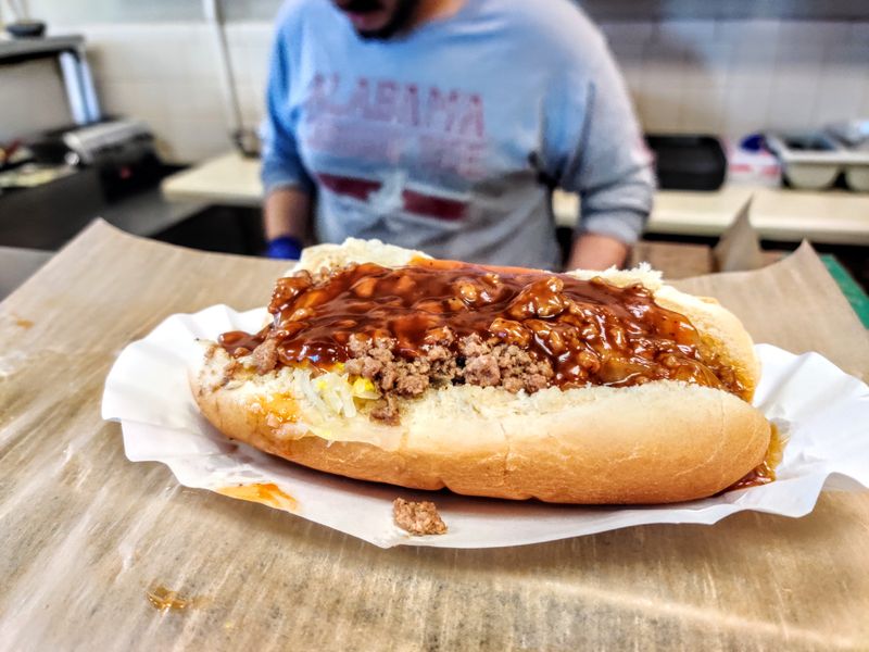 Alabama: Gus’s Hot Dogs, Birmingham