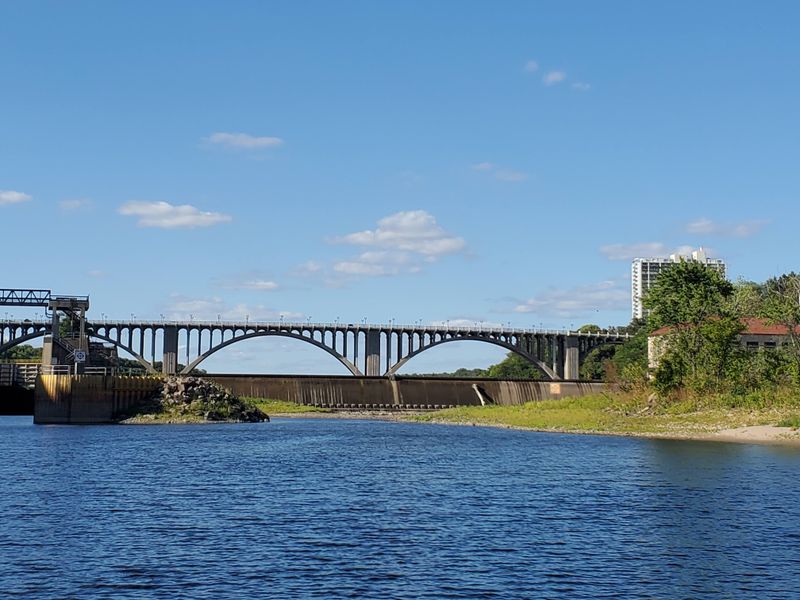 The Cornbread & Catfish Trail – Mississippi River Route
