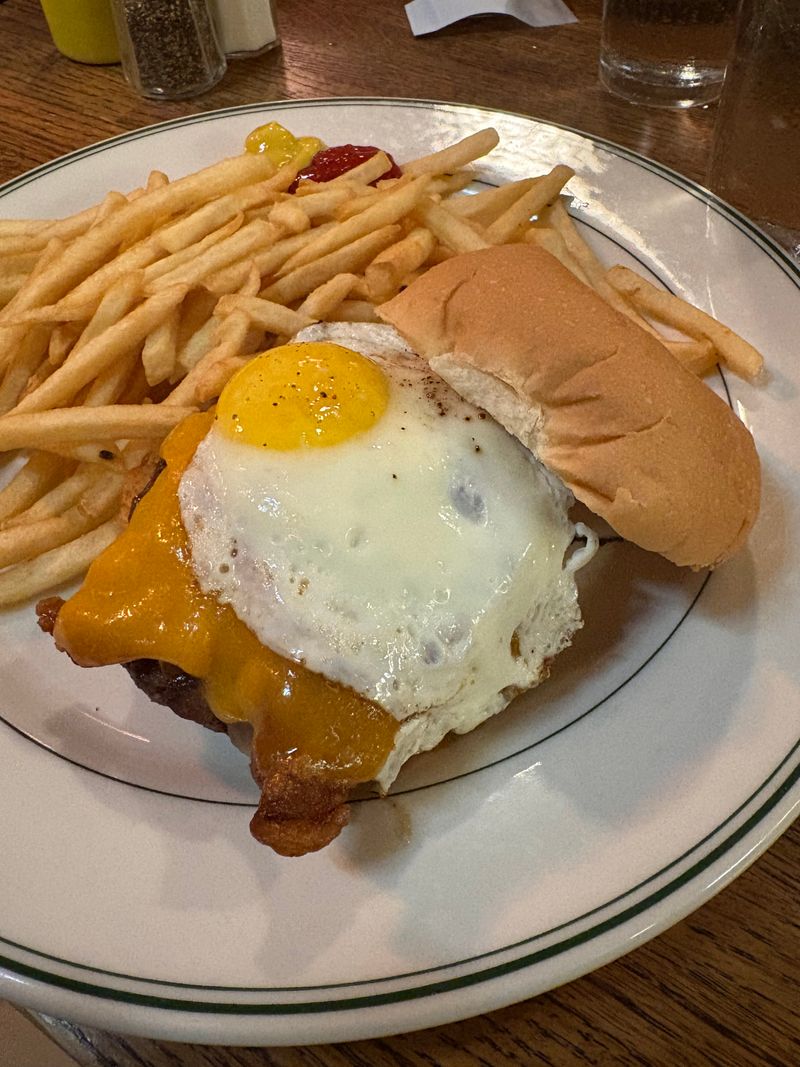 The Old Fashioned Burger Legend