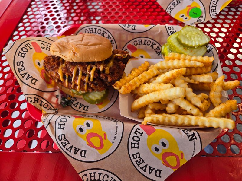 Dave's Hot Chicken (Vestavia Hills)