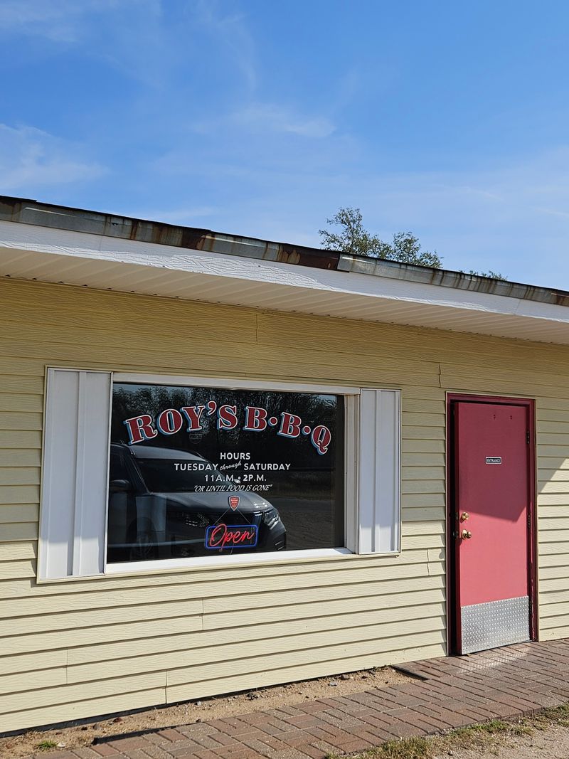 Roy’s Hickory Pit BBQ – Hutchinson, KS