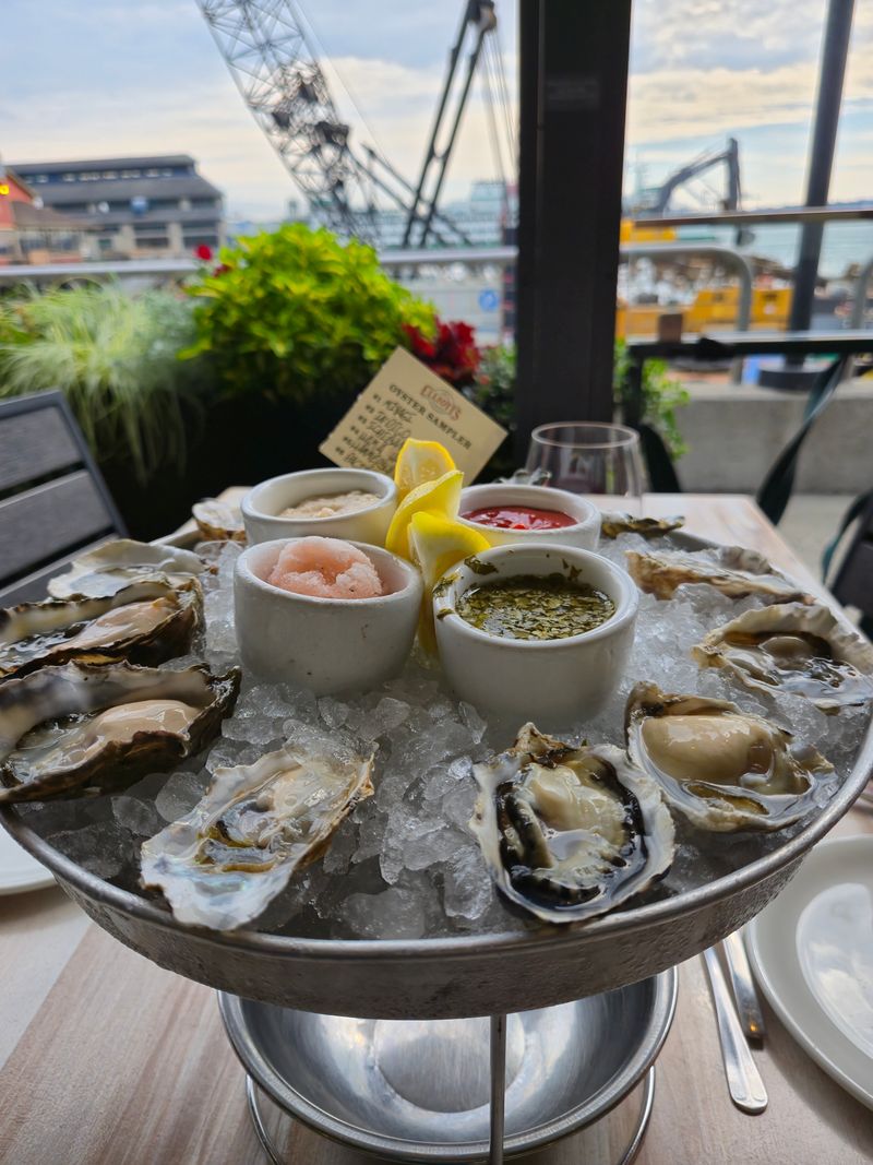 Sweet to Salty Oyster Flight