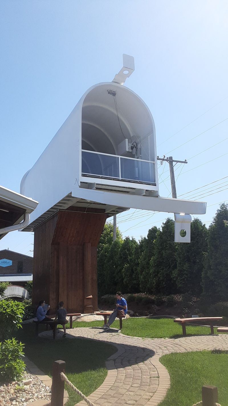 Casey Is Home to Multiple Guinness World Record–Recognized Giant Objects