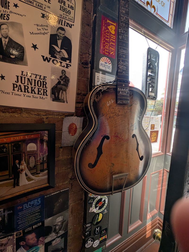 Live Blues Vibes and Neighborhood Charm