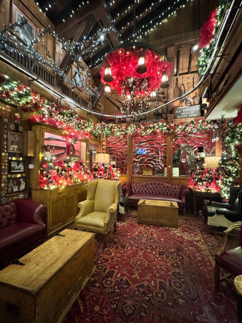 Reservations, Timing, and Insider Tips