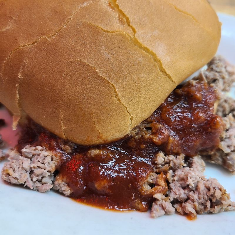 Chopped Pork Sandwich With Crunchy Fries