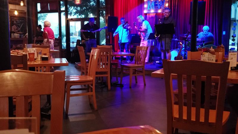 Murky Waters BBQ - Gulfport