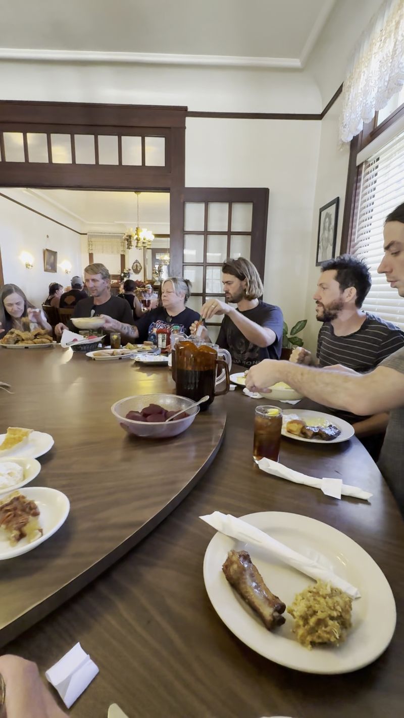 Short Hours, Big Crowds, Worth the Wait