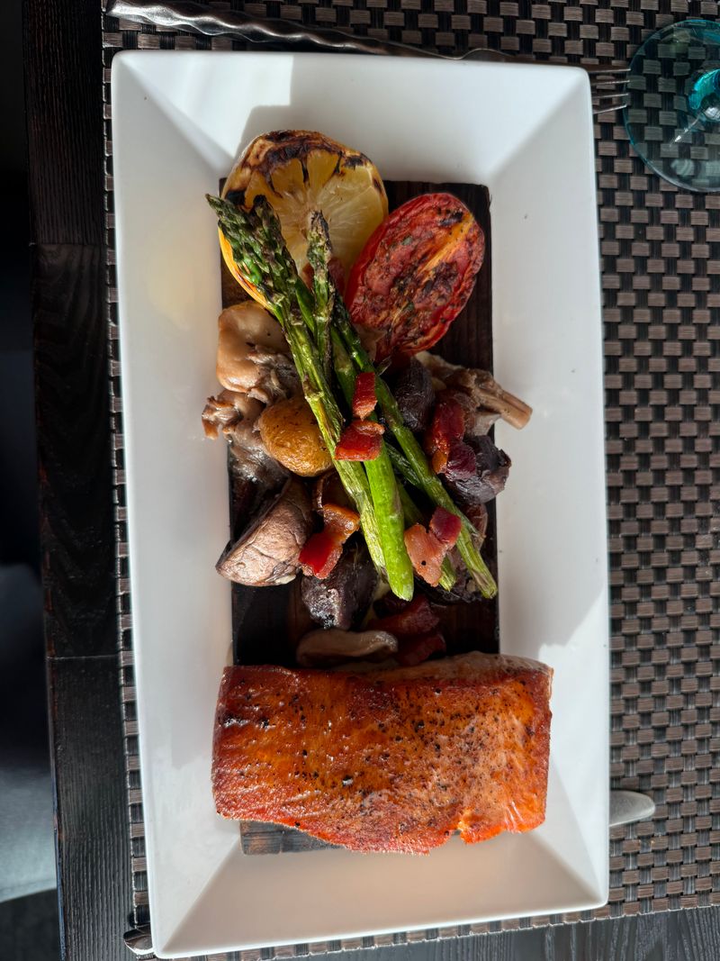 Cedar Plank King Salmon