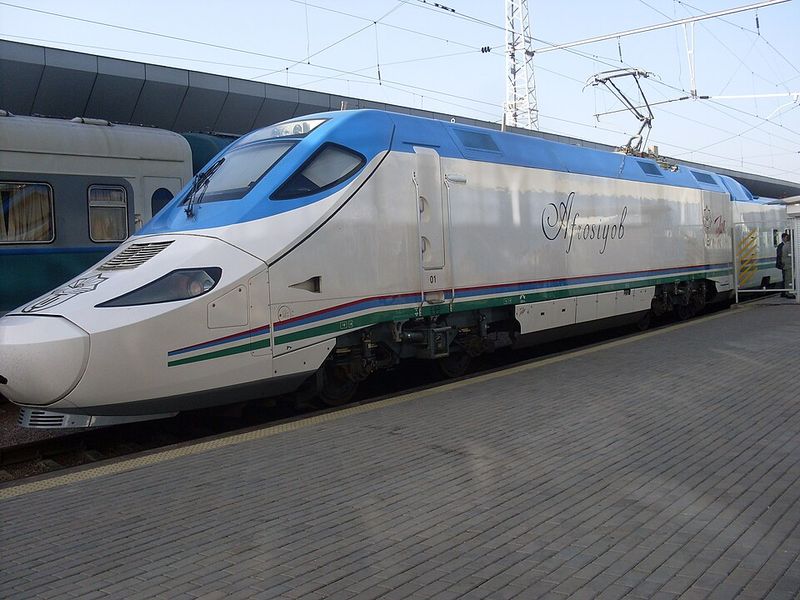 The Afrosiyob high-speed train makes the classic route easy