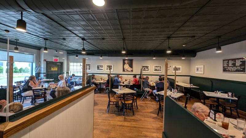 The Fairfield location vibe