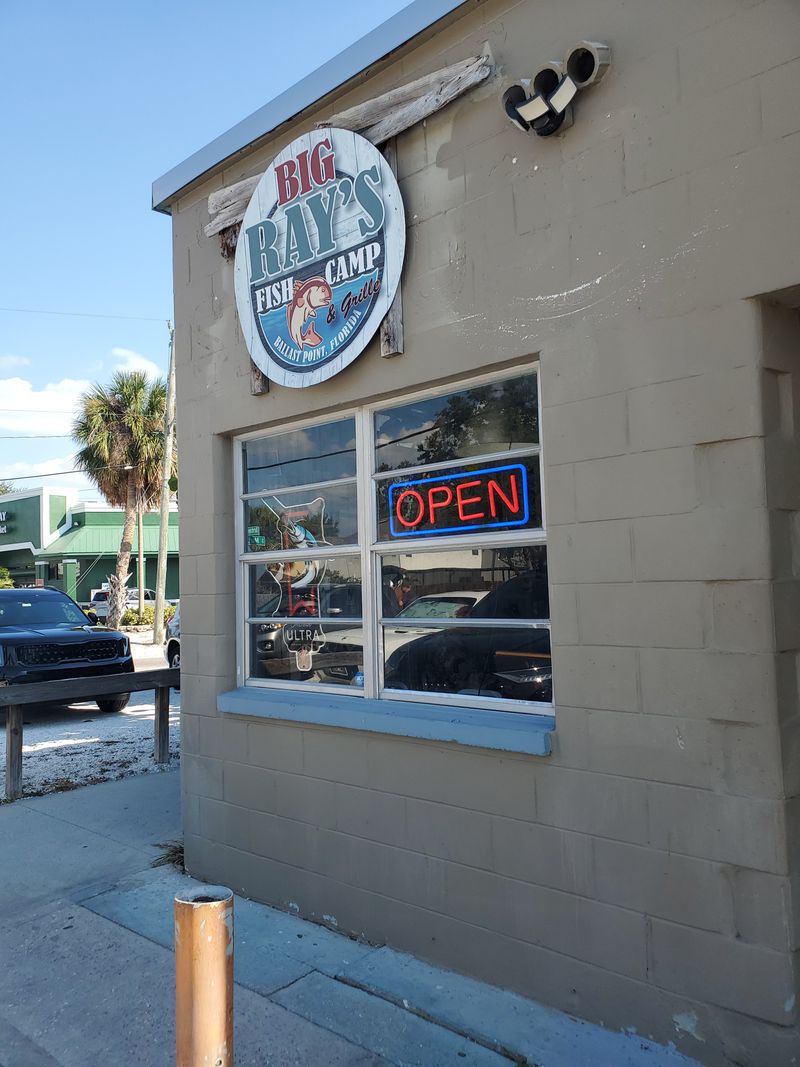 Big Ray's Fish Camp (Tampa)