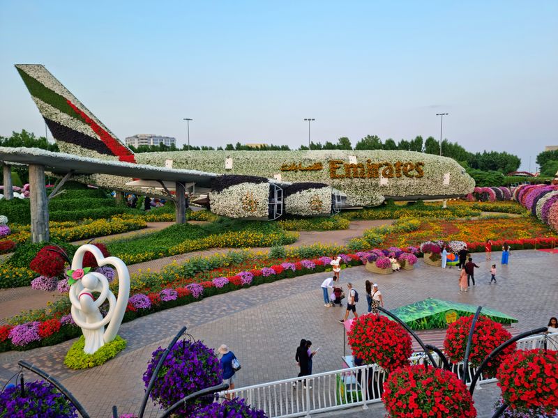 The Emirates A380 floral display is a record-maker