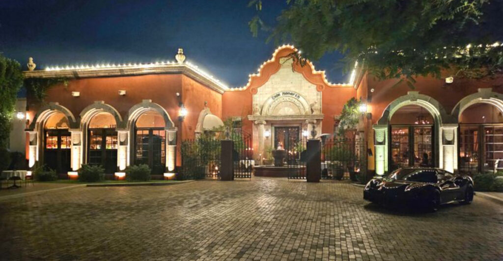 This Arizona Spot Is Getting Rave Reviews From Locals and Visitors Alike