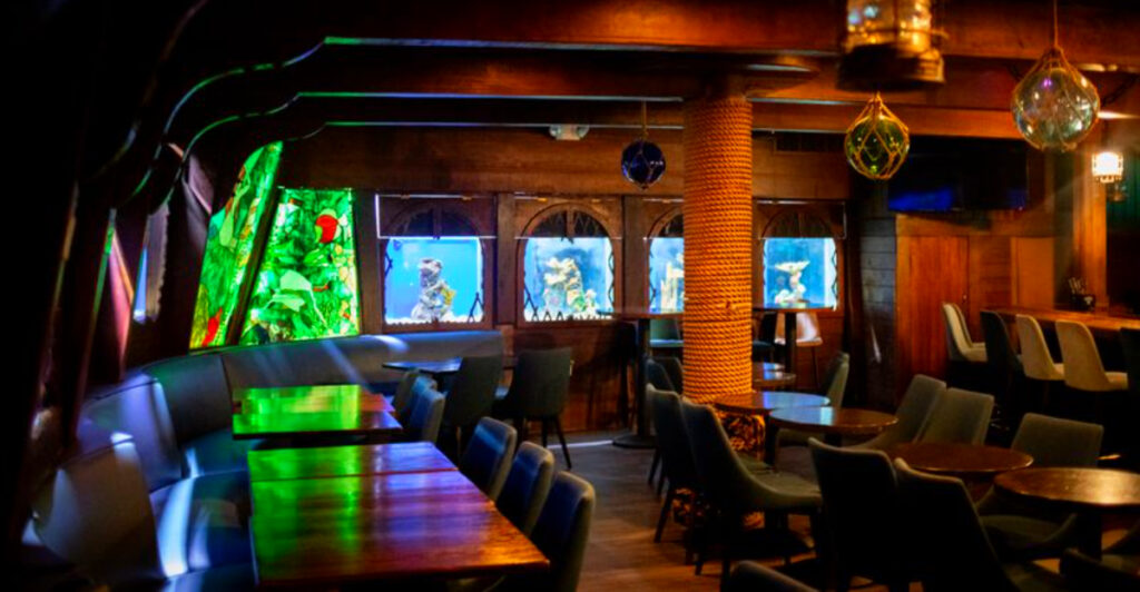This Iconic Bar Florida Is Famous for Its Live Mermaid Shows