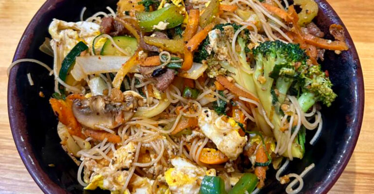 This Is the Best Buffet in New Mexico – And It’s Famous for Its Stir Fry