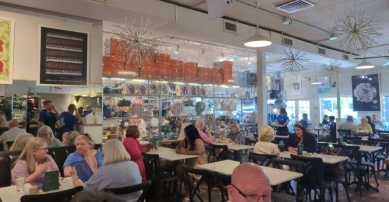 This Little-Known South Carolina Restaurant Is One Locals Quietly Gatekeep