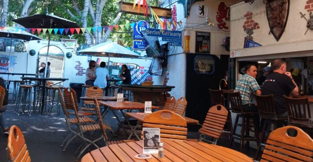 This Los Angeles Spot Has One of the City’s Coziest Beer Gardens
