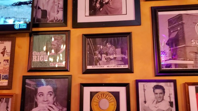 Why It Feels Like 1950s Nashville