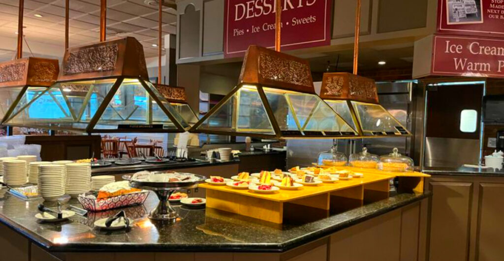 This Pennsylvania Amish Restaurant Is Still Packed Every Weekend
