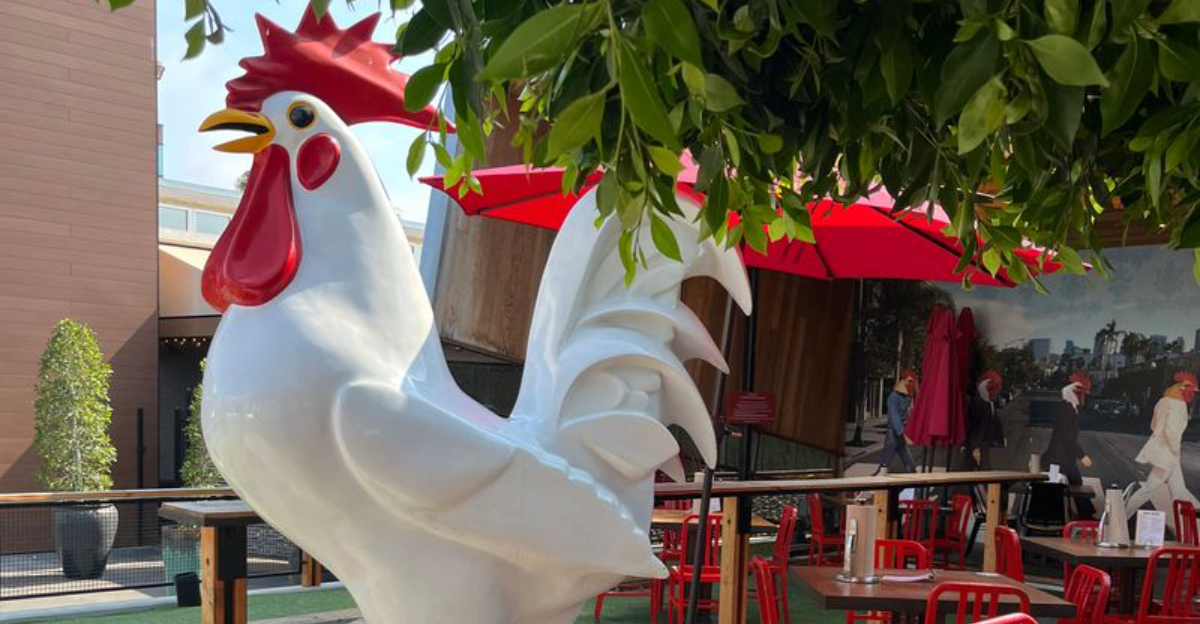 This San Diego Spot Is Worth the Detour for Cali-Style Fried Chicken