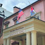 This Savannah Restaurant Feels Like Dining in Historic Southern Charm