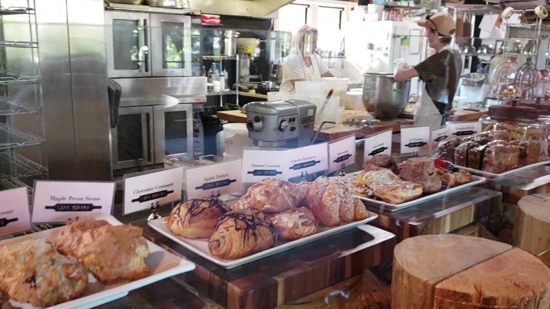 Why the cinnamon rolls cause a line