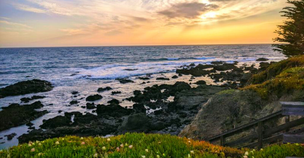 This Tiny California Coastal Town Is Giving Big Sur Vibes