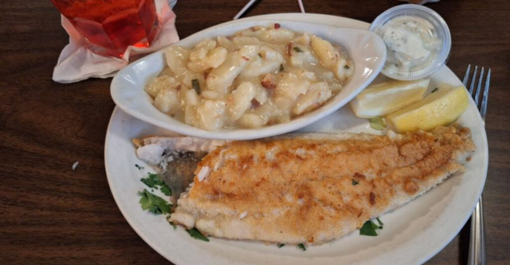 This Wisconsin Pub’s Most Popular Plates Disappear Before the Evening Rush