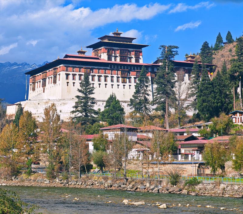 Rinpung Dzong (Paro Dzong) - fortress-monastery over the valley