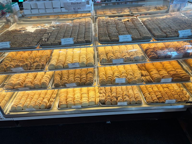 Almond Lovers’ Paradise