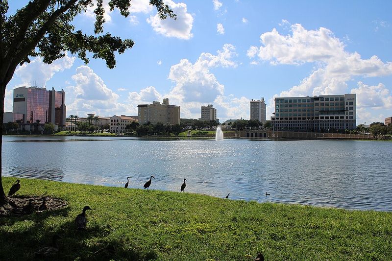 Lakeland, Florida — Sunshine State Benefits With Wallet-Friendly Costs