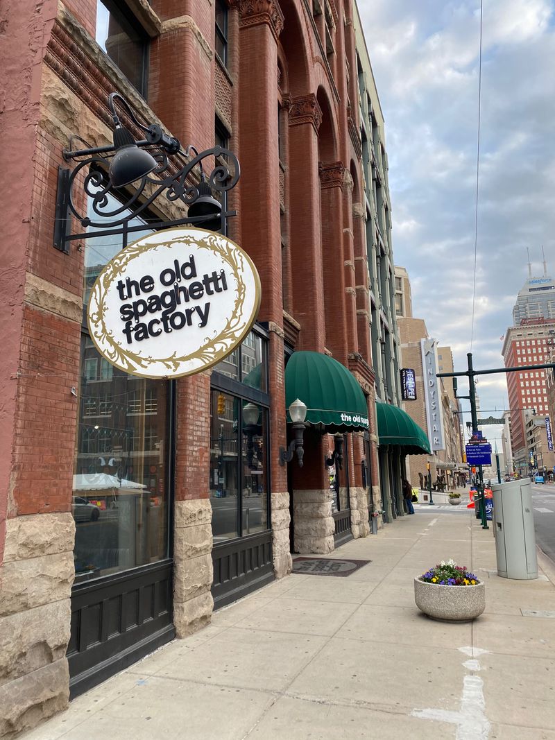 The Old Spaghetti Factory, Indianapolis
