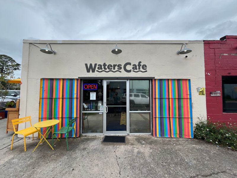 Waters Cafe