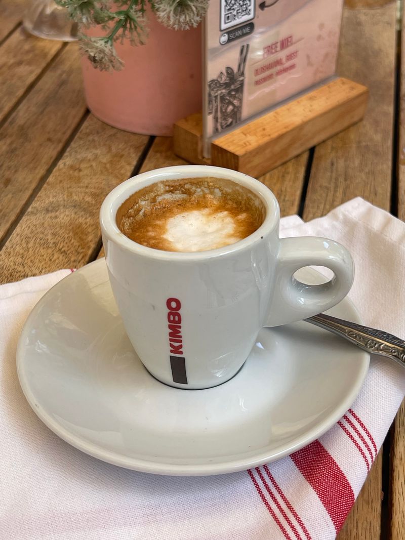Café Cubano and Cortadito Ritual