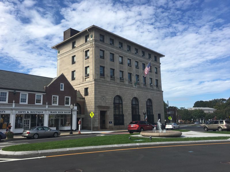 Savoy Bookshop and Café Pause