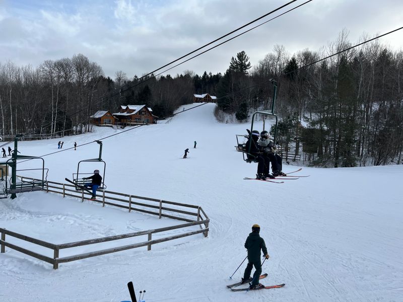 Titus Mountain (Malone)