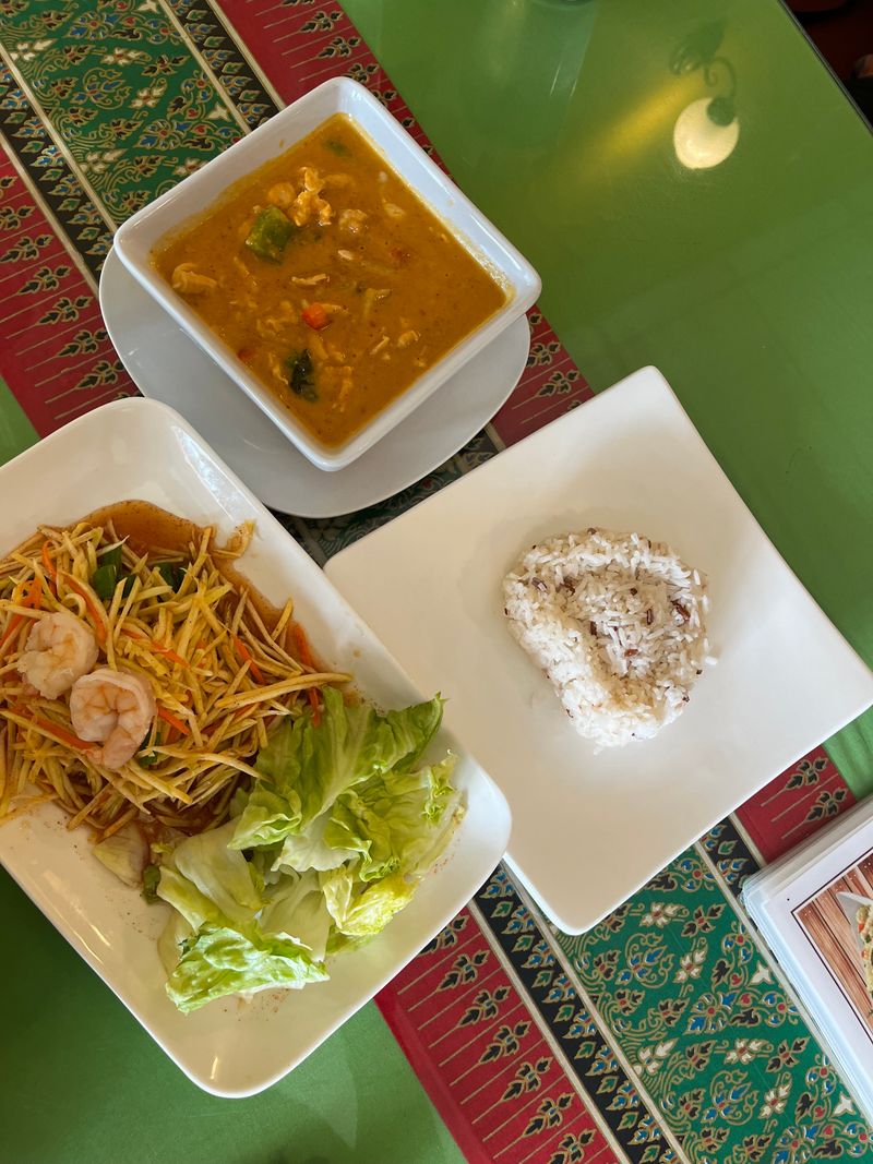 Vegetarian And Gluten-Friendly Options