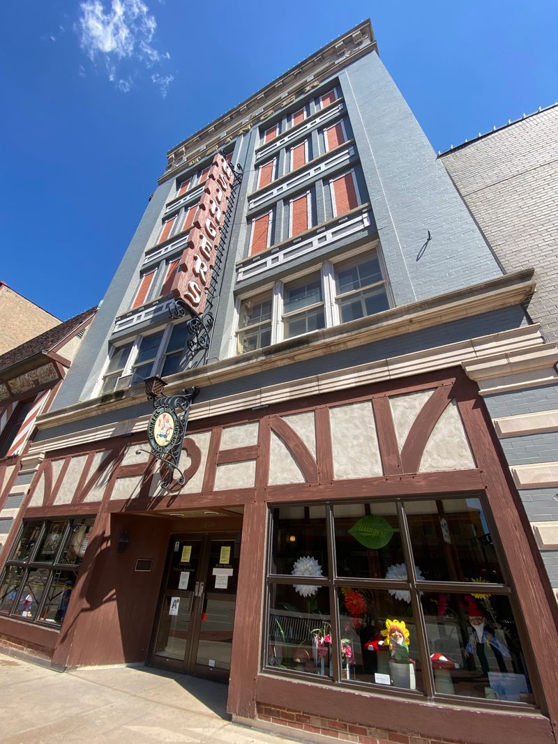 Usinger's Famous Sausage (Old World Third Street area)