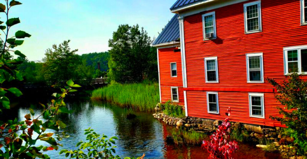 Why New Hampshire’s Oldest Resort Town Is Having a Revival