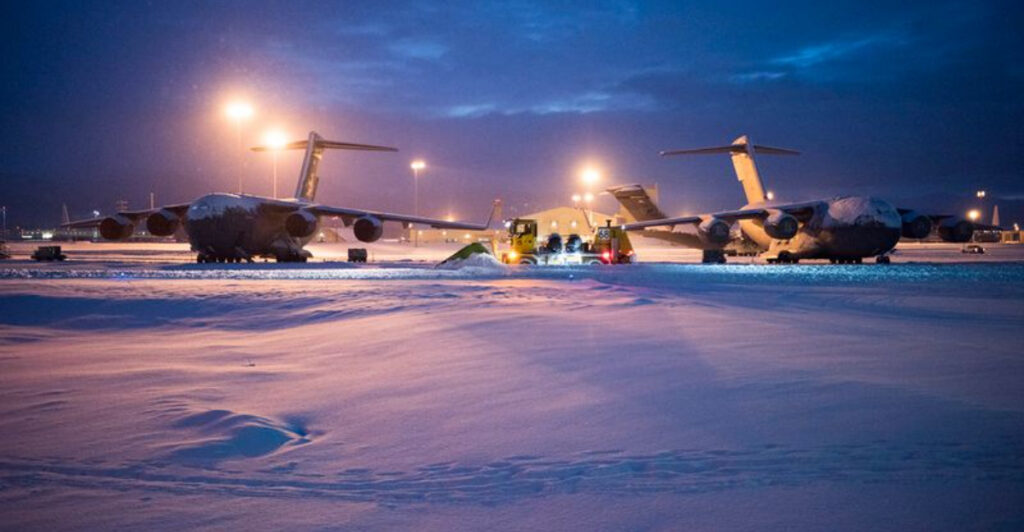 Winter Weather and De-Icing Fluid Shortage Trigger Mass Flight Cancellations at Amsterdam’s Schiphol Airport