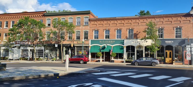 Village Shops On Central Street