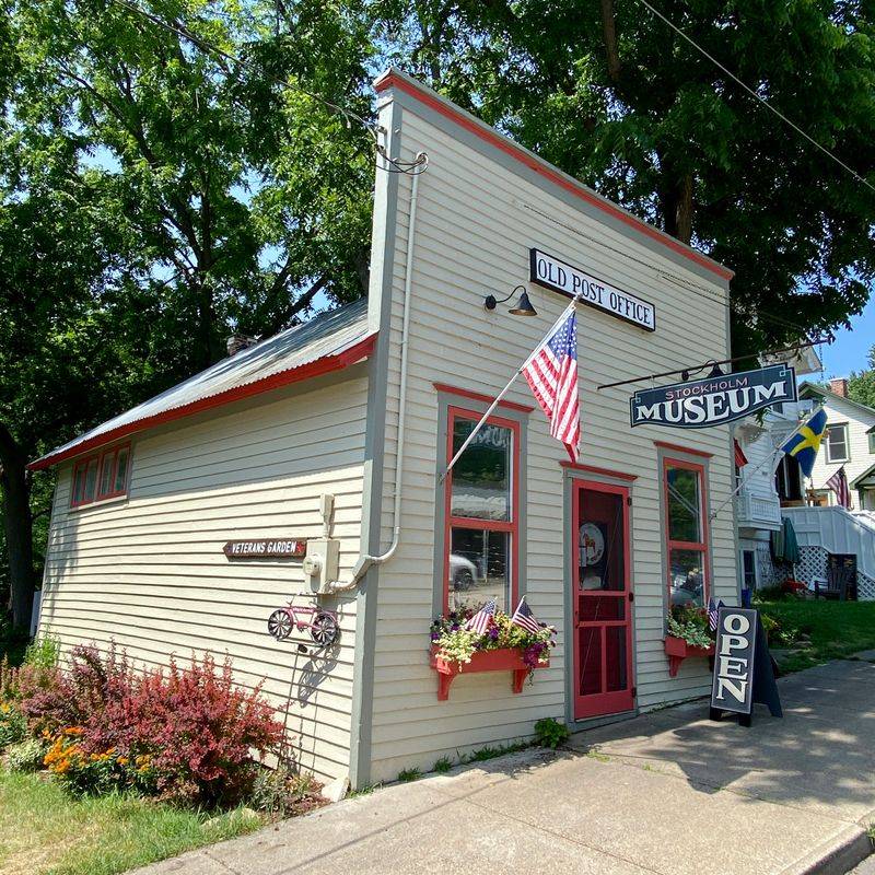 Day Trip Synergy with Lake Pepin