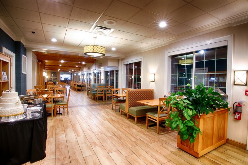 Der Dutchman Restaurant (Sarasota): Pinecraft homestyle plates