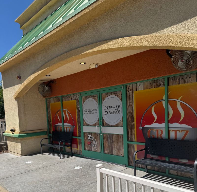 Gritz Cafe (Historic Westside) - soul-food breakfasts and lunch